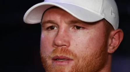 Canelo Álvarez a probarse que sigue en la cima del boxeo mundial