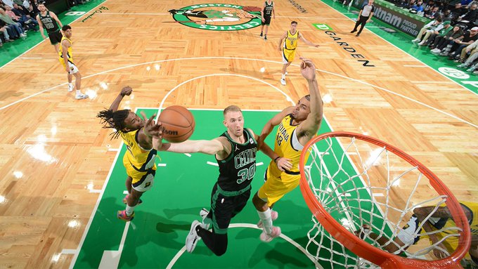 Celtics arrollaron a los Pacers por 51 puntos