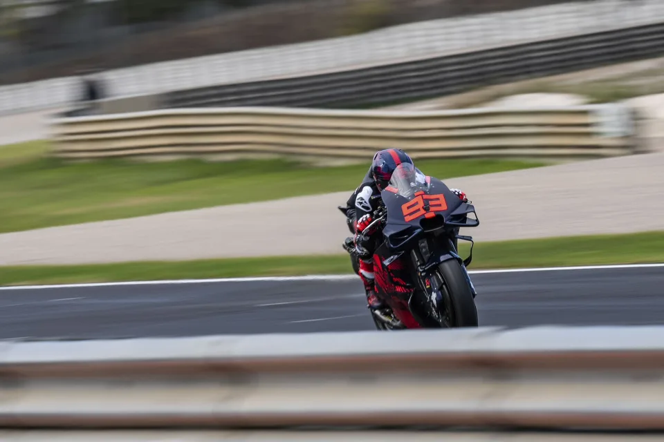 Marc Márquez recupera la sonrisa con Ducati