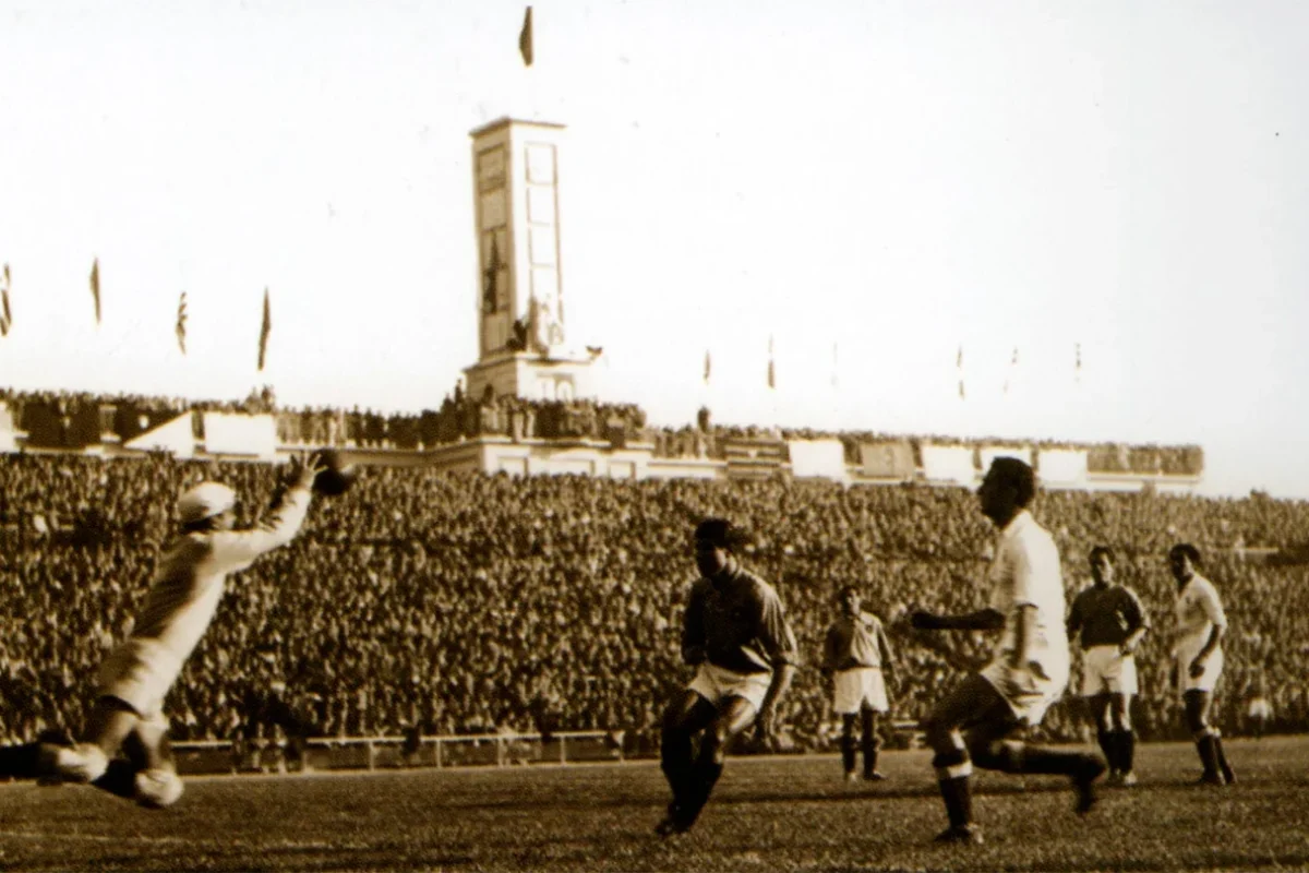 Estadio Santiago Bernabéu llega a 76 años