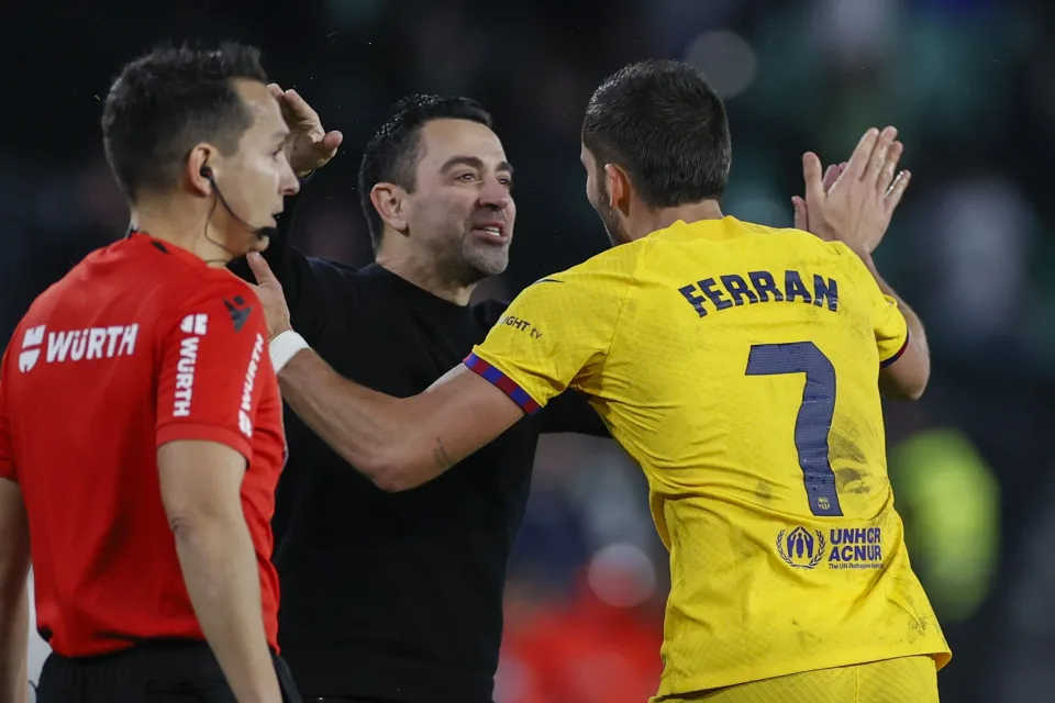 Ferran Torres, en su cima: el delantero celebra 100 partidos con un triplete