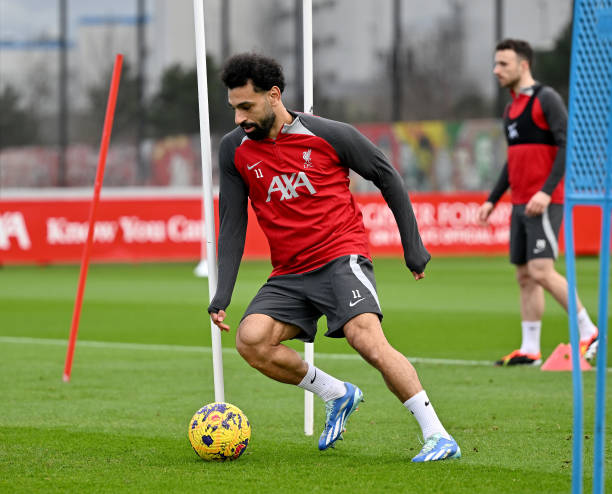 Mohamed Salah regresa a entrenamientos con Liverpool