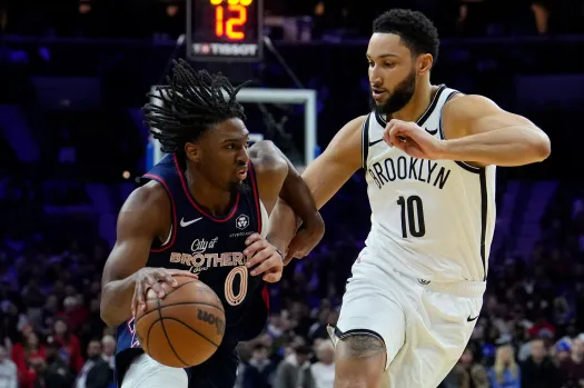 Cam Thomas brilla con 40 puntos y lidera a los Nets hacia una victoria crucial sobre los 76ers