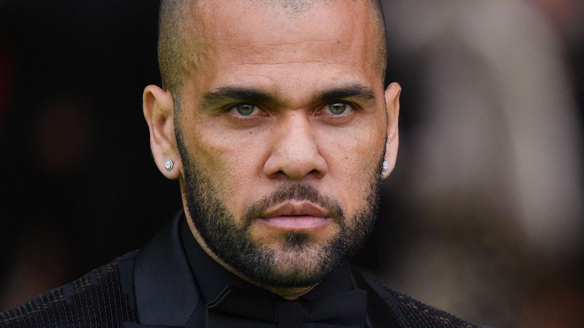 Dani Alves obtiene libertad condicional