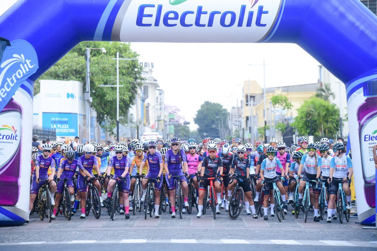 Arranca la competencia de ciclismo Tour El Salvador 2024
