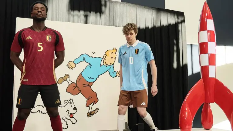 Bélgica se viste de aventura: Nueva equipación rinde homenaje a Tintín para la Euro 2024