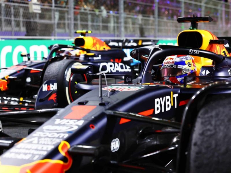 Verstappen y Pérez lideran hacia Australia: F1 se prepara para una electrizante batalla en Melbourne