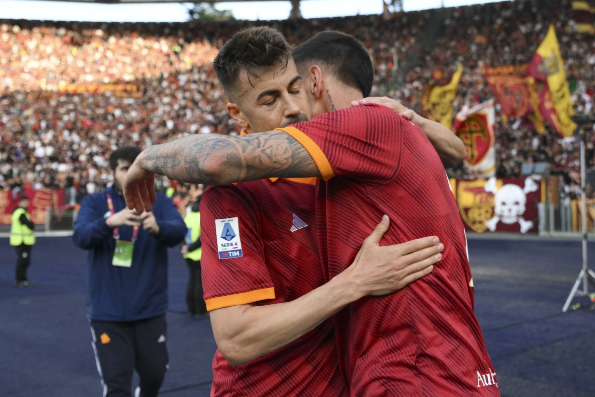 Roma supera a Lazio 1-0 y sueña con la Champions