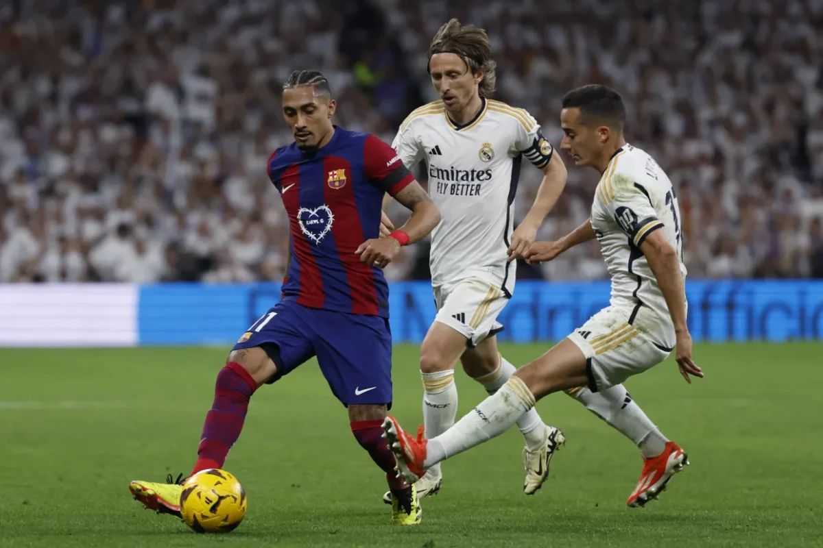 Luka Modric celebra la remontada del Real Madrid frente al Barcelona