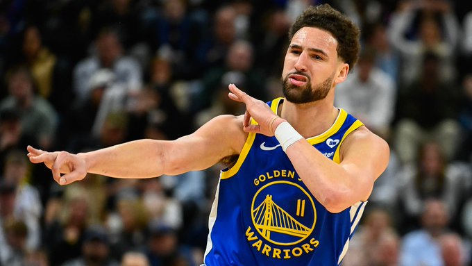 Curry y Thompson brillan en triunfo clave de Warriors contra Rockets