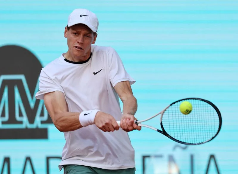 Jannik Sinner se retira del Masters de Roma y compromete su preparación para Roland Garros