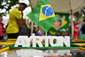 Imola rinde homenaje a Ayrton Senna en el 30º aniversario de su trágica muerte