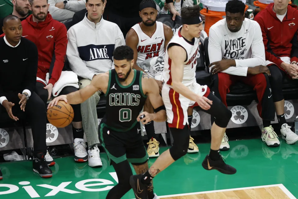 Celtics domina a Heat con victoria aplastante en TD Garden