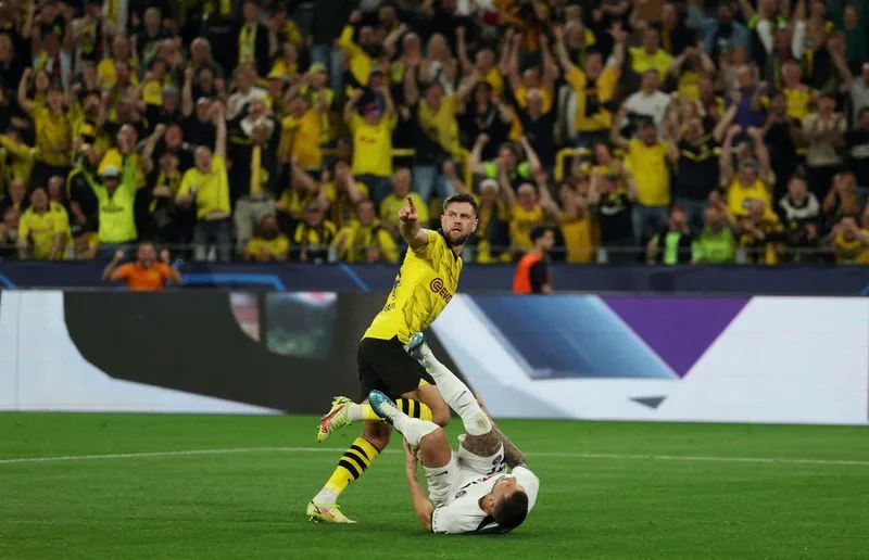 Niclas Fuellkrug se convirtió en el héroe del Borussia Dortmund