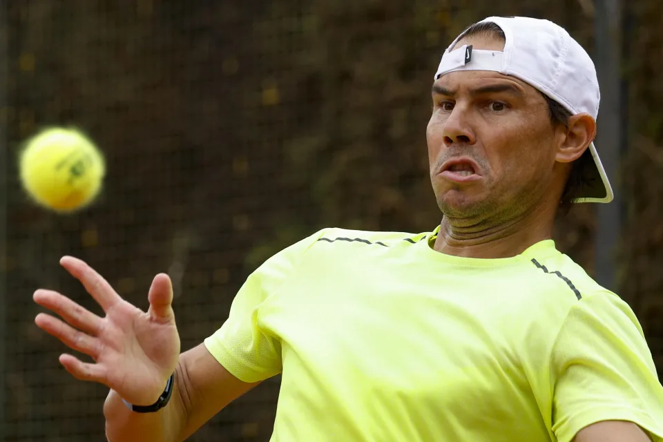 Rafael Nadal inicia su última danza en Roma contra el belga Zizou Bergs